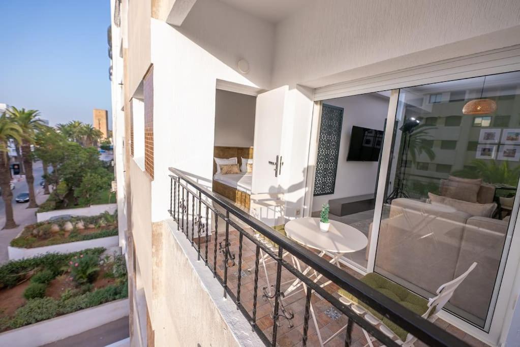 Tradition Meets Modern: 2Br Flat In Rabat Hassan Exterior photo
