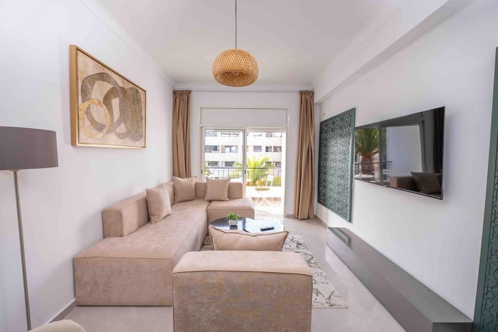 Tradition Meets Modern: 2Br Flat In Rabat Hassan Exterior photo