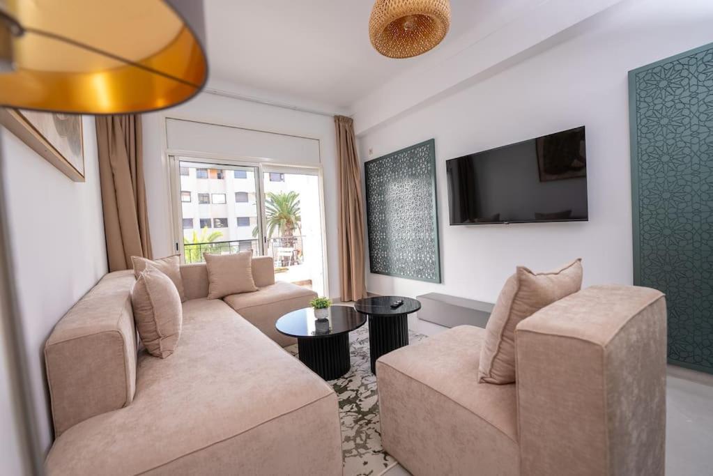 Tradition Meets Modern: 2Br Flat In Rabat Hassan Exterior photo